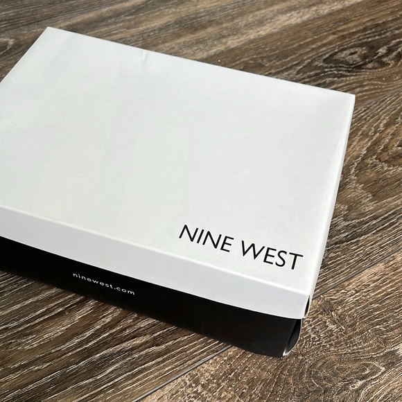 Nine West Heels - Picture 11 of 11